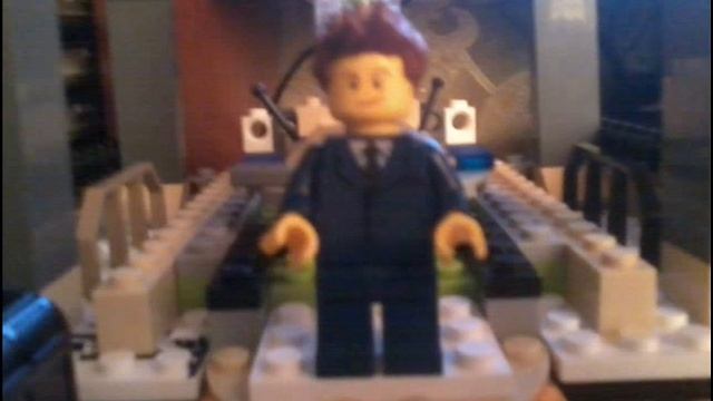 LEGO 10th Doctor Regeneration (but bad) смотреть онлайн