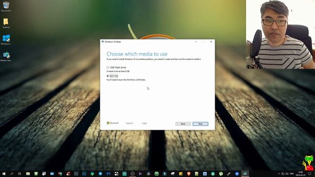 How To Update your Windows 10 to the latest version 19.03 смотреть онлайн