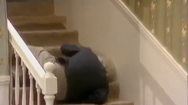 Tim Conway Takes a Reaaally Slow Tumble in Lost Carol Burnett Show Clip Video Dailymotion смотреть онлайн