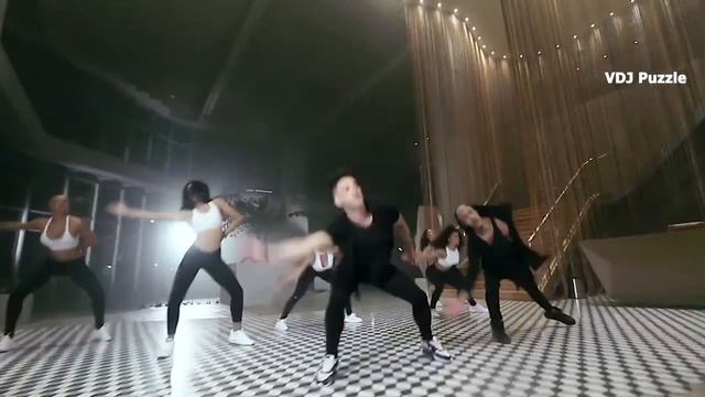 DJ Snake ft Selena Gomez & Ozuna & Cardi B -Taki Taki (DJ SAVIN remix) clip 2K19 ★VDJ Puzzle★ смотреть онлайн