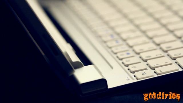 Acer Iconia Tab W510 - The Wobbly Dock смотреть онлайн