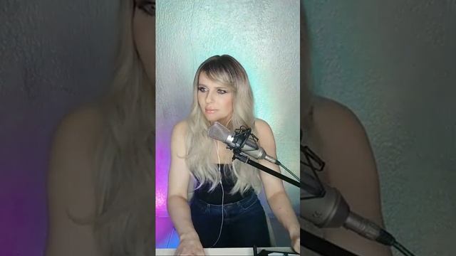 Пятничный Мьюзик смотреть онлайн