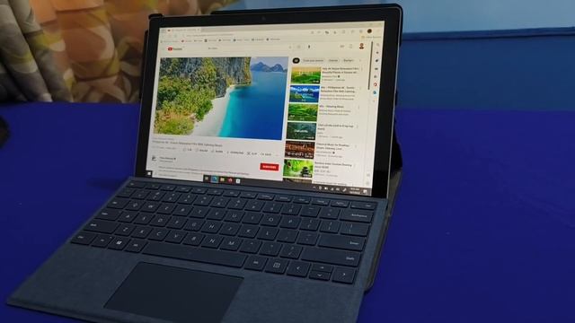 Microsoft Surface Pro 5 in 2022? смотреть онлайн