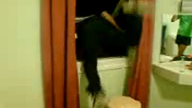 Falling out a window. смотреть онлайн