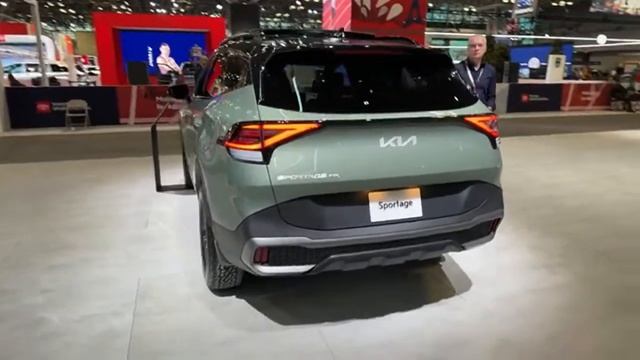 Live Tour of the 2024 New York International Auto Show! See all of the new cars, trucks, and SUVs! смотреть онлайн