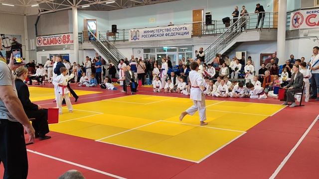 КАТА Бурбах Данил 3 бой смотреть онлайн