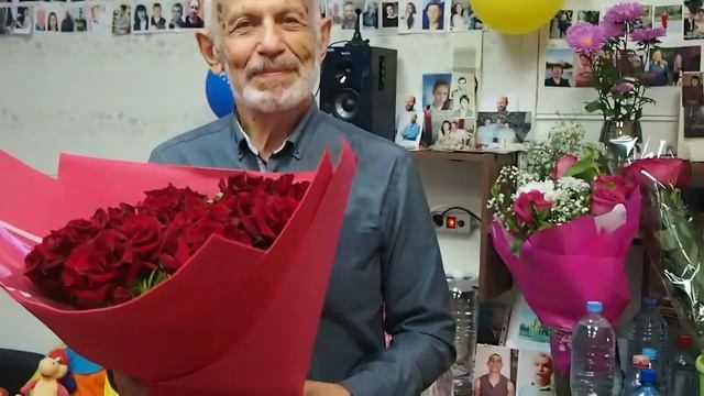 № 1634 Давление и сон в норме День рождения старосты группы смотреть онлайн
