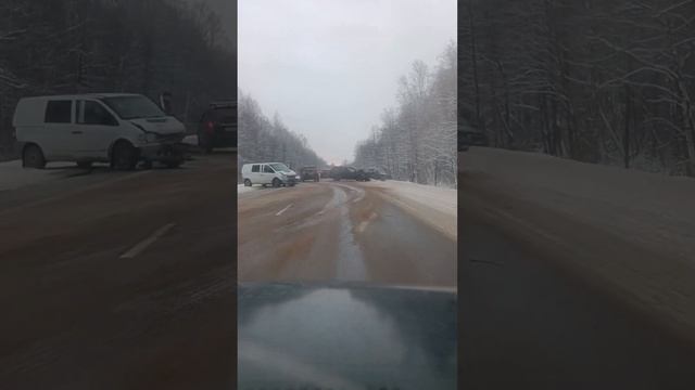 ДТП трасса Е-95 СПб-Псков 2.12.2023. #дтп2023 #crash #car #carcrash #авария #видеорегистратор смотреть онлайн