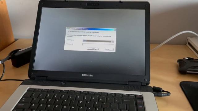 Toshiba Satellite L300 windows ERASE and install смотреть онлайн