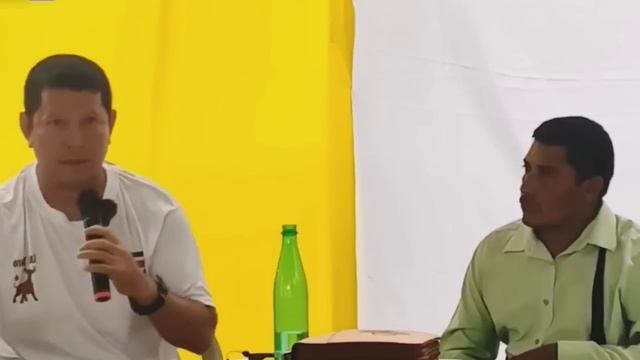 TERRIBLE DEBATE PASTOR CON EL PADRE LUIS TORO смотреть онлайн