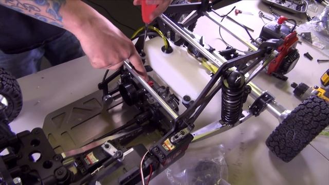 KRAKEN VEKTA 5 Gets A HEART!  32cc GAS POWERED RACE MACHiNE | RC ADVENTURES