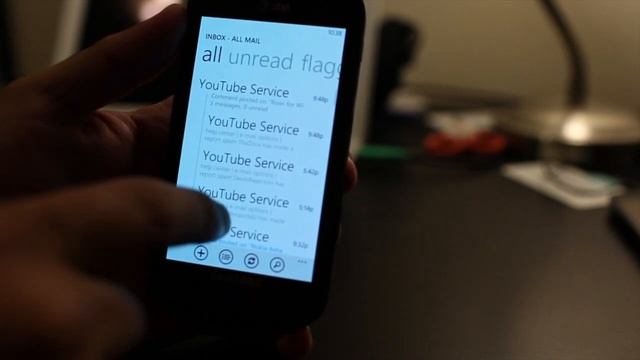 Windows Phone 7.5 Email Overview смотреть онлайн