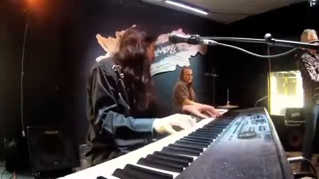 Charlie Pierce & Choctaw Wildfire 'Yesterday' LIVE смотреть онлайн