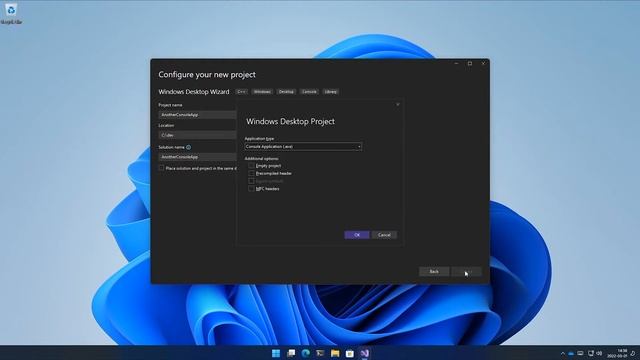 Develop Windows apps on and for a rich ecosystem of platforms and devices | BRK32 смотреть онлайн