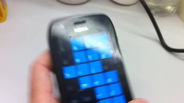 Nokia Lumia 710 - Windows Phone 7.5 - Hands On - PT-BR - Brasil смотреть онлайн