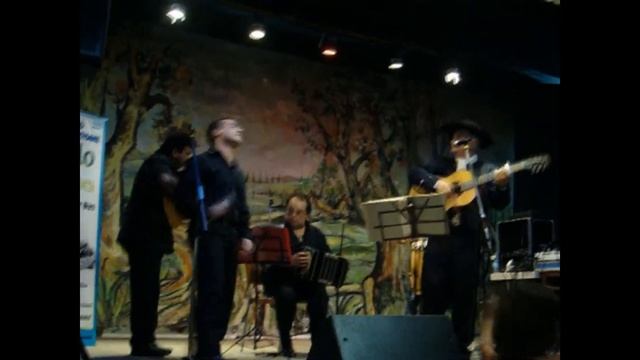 Juan Lucas Larrea con Raul Plama.wmv смотреть онлайн