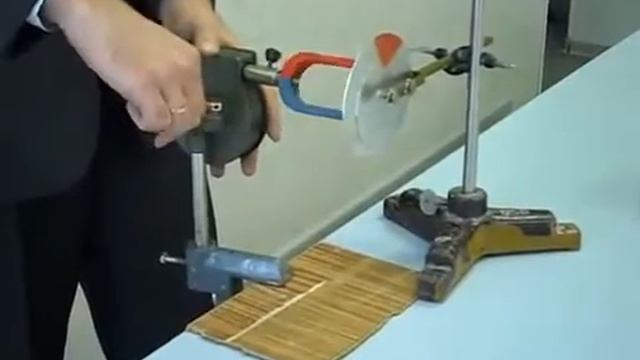 345. Принцип работы  спидометра. Как  работает спидометр. Вихревые токи.