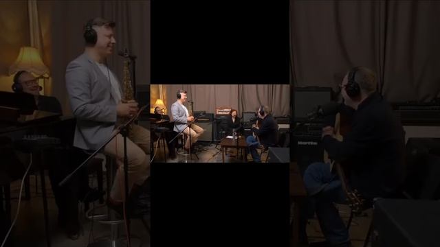 Как Маргулис начал заниматься музыкой из-за одноклассницы | Маша Кац #shorts #песнядня #Маргулис смотреть онлайн