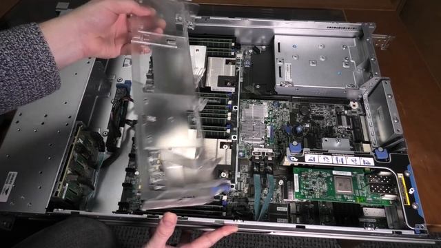 Tour of HPE ProLiant DL380 Gen9 2U Rack Server - 1156 смотреть онлайн