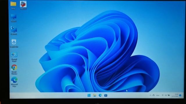 วิธีย้ายปุ่ม Windows Start Button Windows 11 ที่อยู่ตรงกลางจอ ให้ไปอยู่ด้านซ้ายมือ #windows11 смотреть онлайн