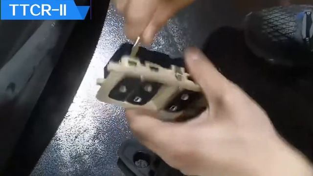 How to remove and install the window lift switch panel cover for BMW 3 4 Seies F30/F31/F32/F36? смотреть онлайн