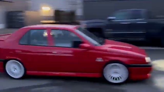 Alfa Romeo 155 Q4 custom exhaust смотреть онлайн