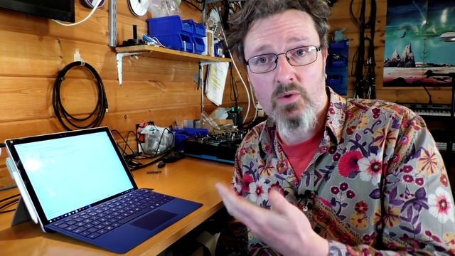 Tweaking Windows 10 on the Surface Pro 4 for Music Production смотреть онлайн