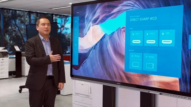 First Look at the Sharp Windows Collaboration Display (WCD) смотреть онлайн