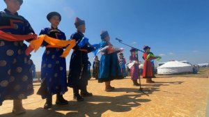 ОНОН МYРЭНЭЙ ЭРЬЕДЭ ЭБ НАЙРАМДАЛАЙ АЛТАН СЭРГЭ БОДХООГДОБО