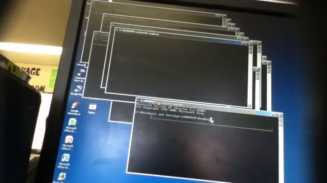 happy.bat virus on school windows XP computer смотреть онлайн