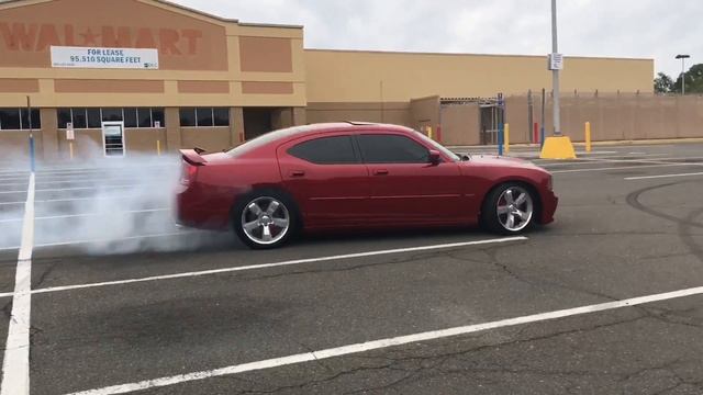 Buying A Used SRT8 смотреть онлайн