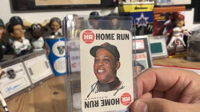 New Autograph Pick Ups, 1 new HOFer for my PC & a couple of HOF Hopefuls смотреть онлайн