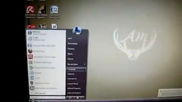 2009 (HP) Compaq SR5703WM running Windows Vista Home Basic смотреть онлайн