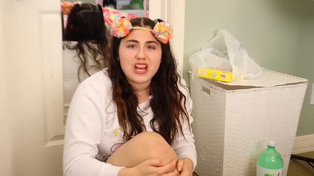 Last To Get Out of the BEDROOM WINS $10,000 CHALLENGE! смотреть онлайн
