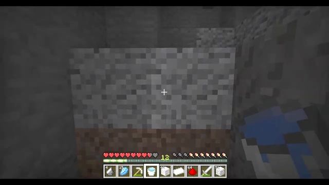 Playing the earliest version of Minecraft Windows 10 Edition..... (0.12.0) смотреть онлайн