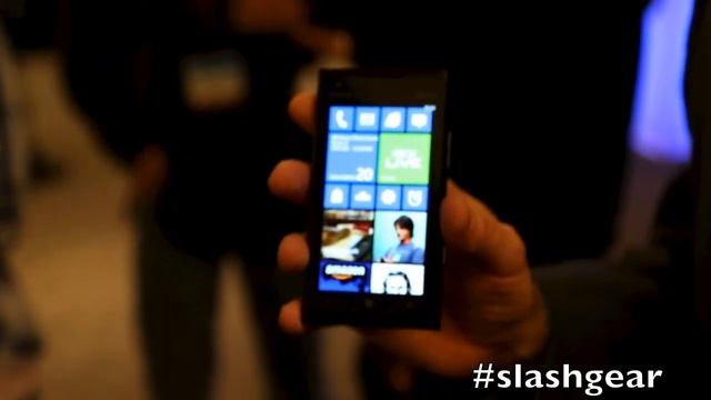 Eyes on Windows Phone 8 start screen-720.mp4 смотреть онлайн