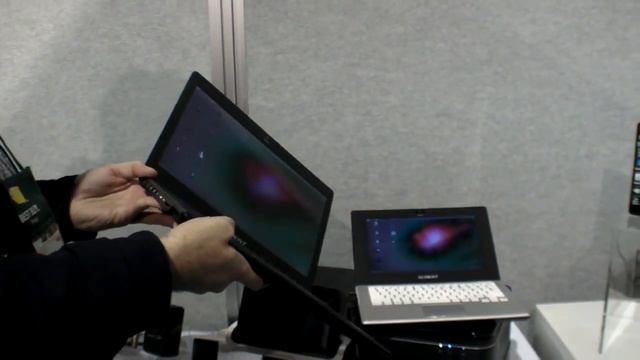 Uuntu Arm Laptop смотреть онлайн