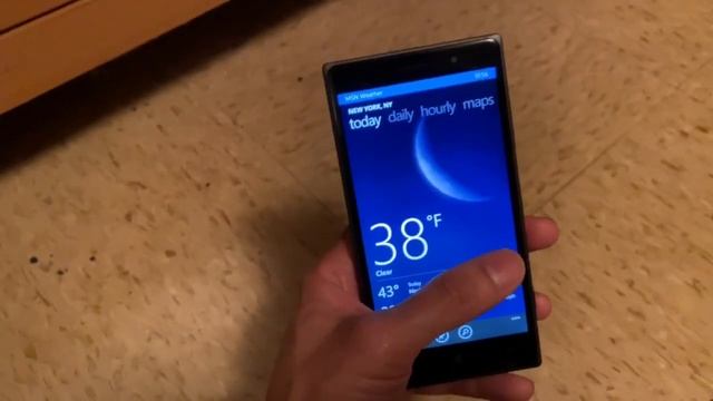 Using a Windows 8.1 Phone in 2019 смотреть онлайн