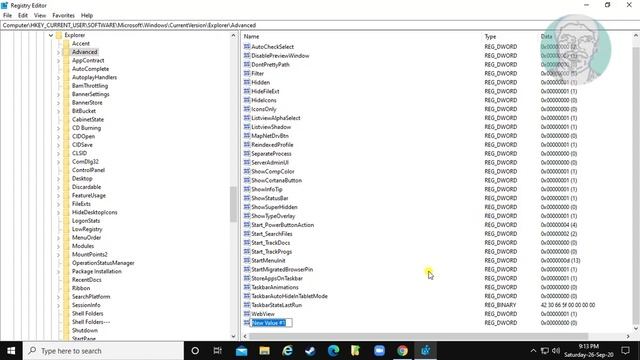 How To Show Seconds In Windows 10 Taskbar Clock [Tutorial] смотреть онлайн