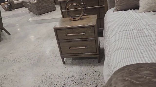WINDOW SHOP WITH DORIEKAYY AT ASHLEY 'S HOMESTORE AND AT HOME смотреть онлайн