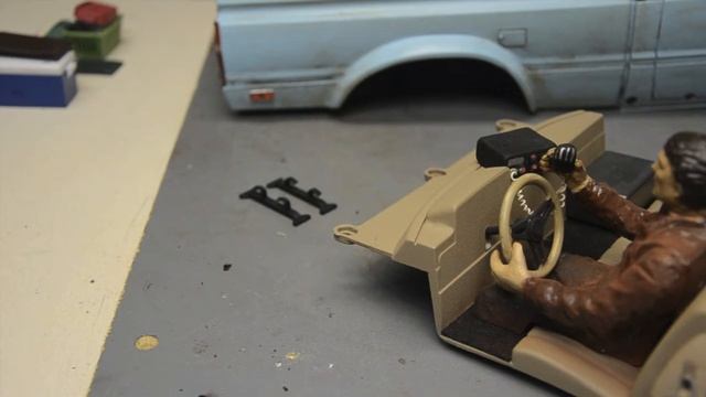 Scaling Out My RC4wd Trailfinder 2, Almost done! смотреть онлайн