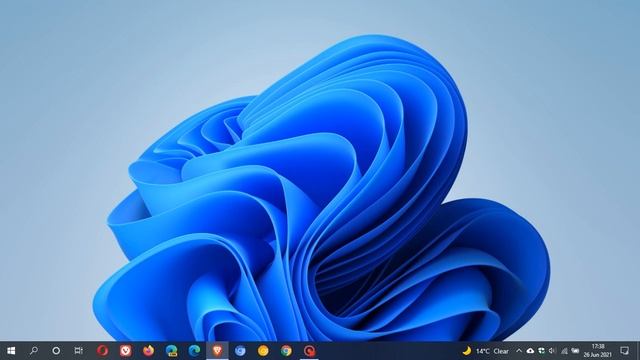 Windows 10 devices will only get Windows 11 upgrade next year смотреть онлайн