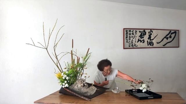 Sogetsu Ikebana: ArtScapes2020 Demonstration by Riji of Sogetsu -- Joan Yusui Suzuki смотреть онлайн