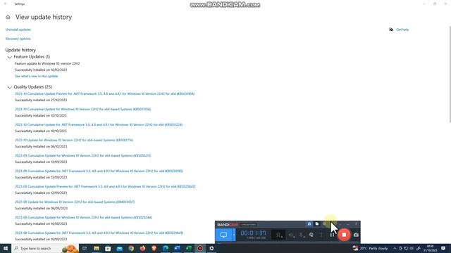 Microsoft releases Windows 10 Update KB5001716 to make sure the OS is Upgraded to Supported Version смотреть онлайн