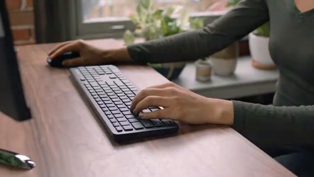 Kit Teclado y Mouse Microsoft Desktop (QHG-00003, QHG-00033) смотреть онлайн