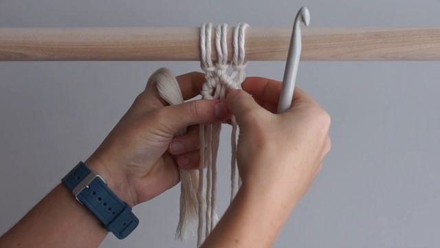 Macrame For Beginners - 28 Days of Knots! Day 15: Diamond Pattern with Tassel смотреть онлайн