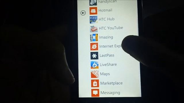 Windows Phone 7 - How to Bookmark or Star Sites on Internet Explorer - PhoneRadar смотреть онлайн