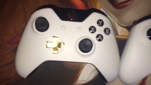 Xbox One Bluetooth Controller Unwrapping смотреть онлайн