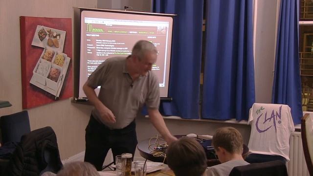 Acorn RISC Technologies' Chris Cox talks about Clan, RISC PC and Pheobe at ROUGOL смотреть онлайн