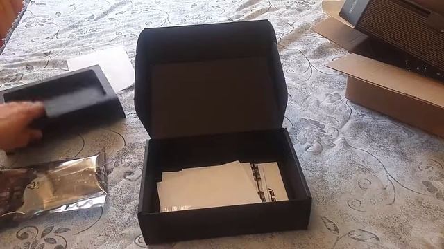 Asus Xonar DS Unboxing (no audio) смотреть онлайн